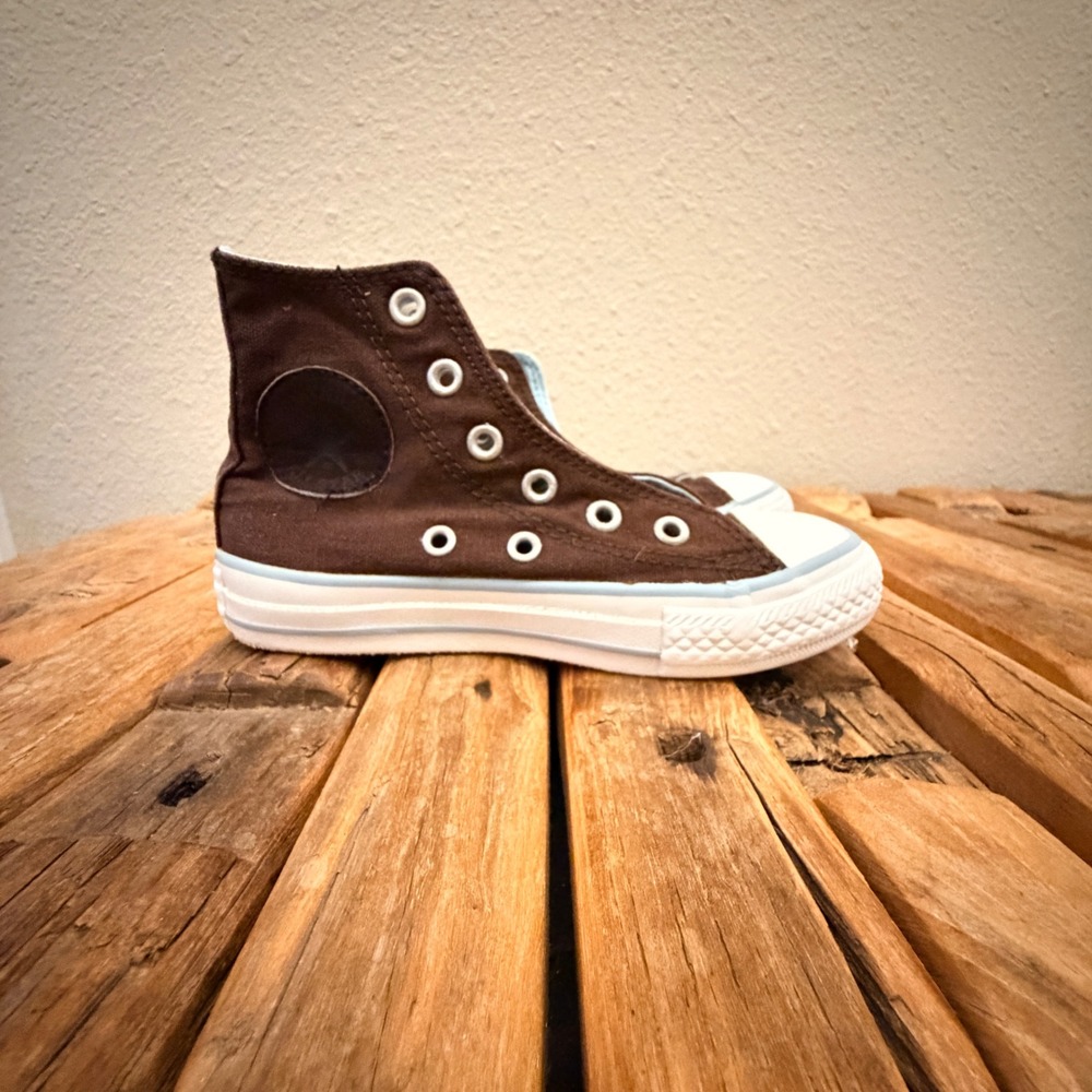Converse Chuck Taylor All Star High Top Brown Kids Shoes 11